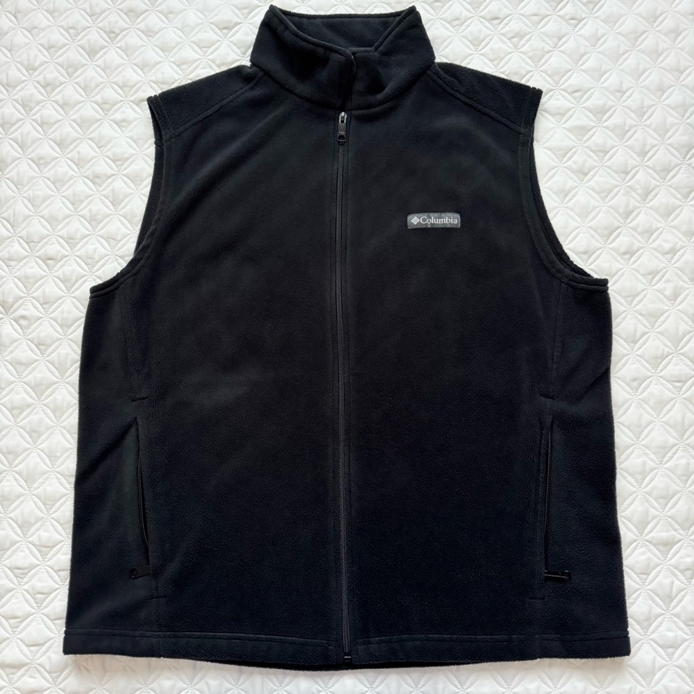 Columbia Men's Steens Mountain Fleece Vest With Zipper Pockets Black Size L